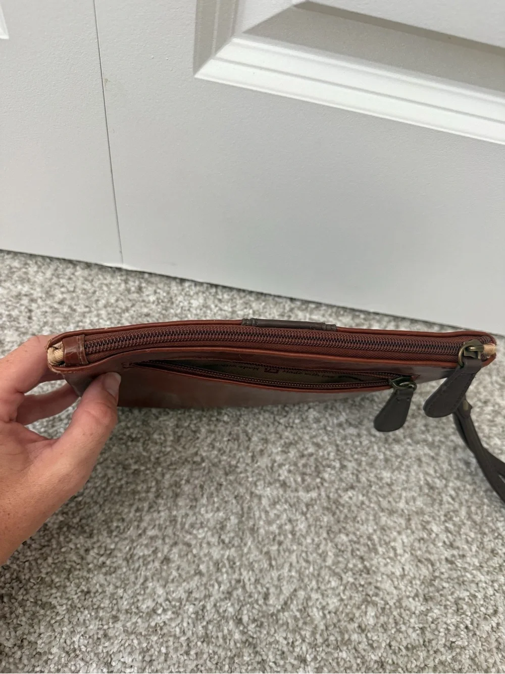 Vintage 1990s Stone Mountain Brown Two-Tone Faux Leather 9